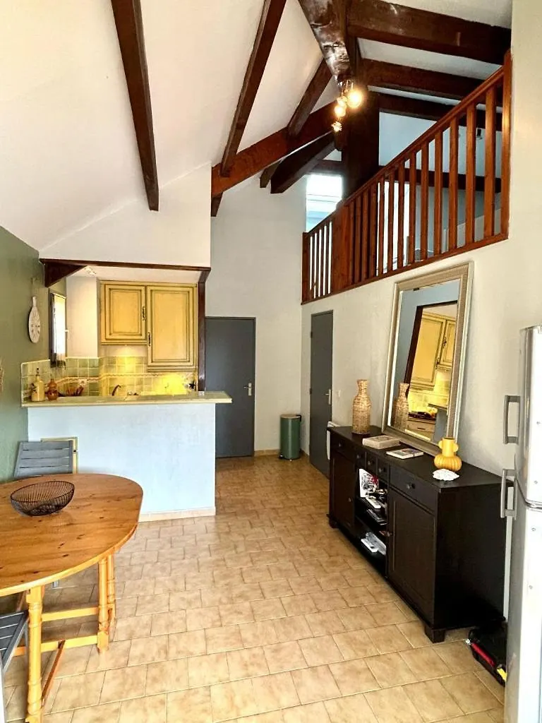 Apartment Appartement A Bandol